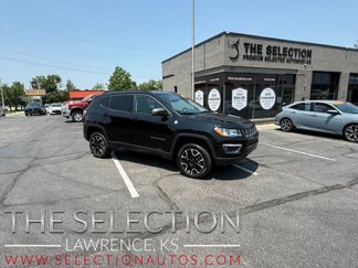 Used 2020 Jeep Compass Trailhawk image 1