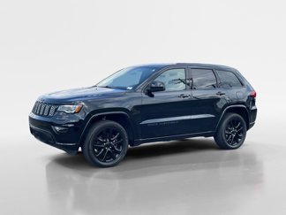 Used 2022 Jeep Grand Cherokee Laredo X image 1