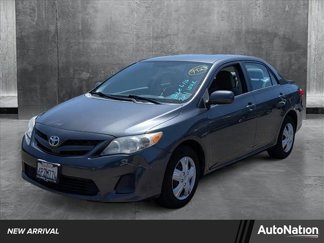 Used 2011 Toyota Corolla LE image 1