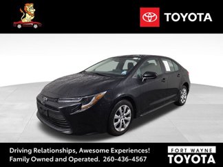 Used 2023 Toyota Corolla LE image 1