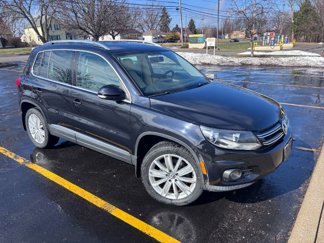 Used 2015 Volkswagen Tiguan SEL image 1