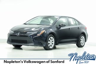 Used 2022 Toyota Corolla LE image 1