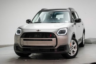 Used 2025 MINI Cooper Countryman S image 1