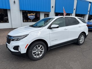 Used 2024 Chevrolet Equinox LT image 1
