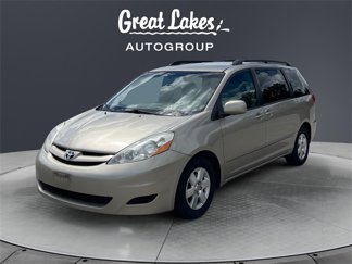 Used 2009 Toyota Sienna XLE image 1