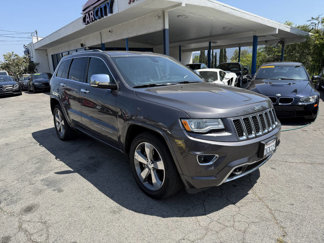 Used 2015 Jeep Grand Cherokee Overland image 1