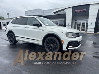 Used 2021 Volkswagen Tiguan SE R-Line image 1