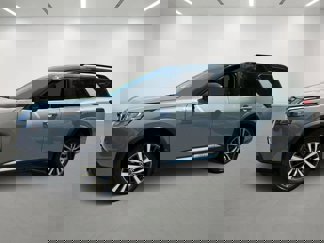 Used 2022 Nissan Pathfinder Platinum image 1