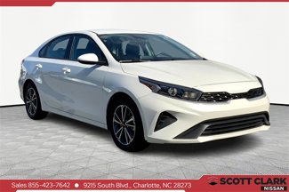 Used 2023 Kia Forte LXS image 1