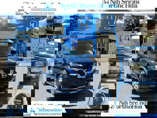 Used 2017 Nissan Rogue SV image 1