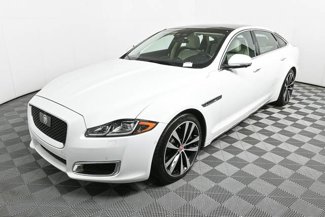 Used 2019 Jaguar XJ L Supercharged image 1