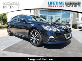 Used 2022 Nissan Altima 2.5 SR image 1