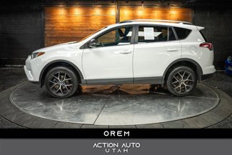 Used 2017 Toyota RAV4 SE image 1