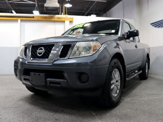 Used 2017 Nissan Frontier SV image 1