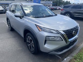 Used 2021 Nissan Rogue SV image 1