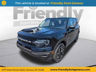 Used 2024 Ford Bronco Sport Outer Banks w/ Tech Package image 1