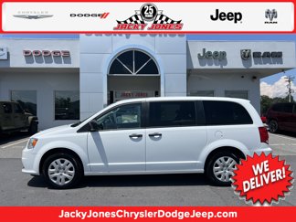 Used 2019 Dodge Grand Caravan SE w/ UConnect Hands-Free Group image 1