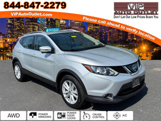Used 2018 Nissan Rogue Sport SV w/ SV Technology Package image 1