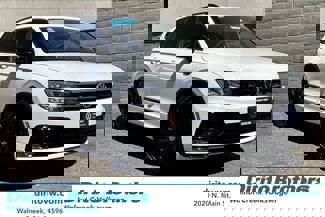 Certified 2020 Volkswagen Tiguan SE R-Line image 1