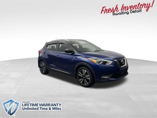 Used 2020 Nissan Kicks SR image 1