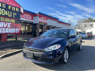 Used 2016 Dodge Dart SXT image 1