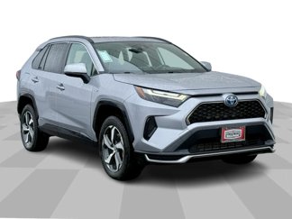 Used 2022 Toyota RAV4 SE image 1