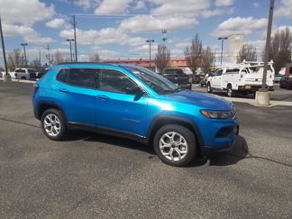 New 2025 Jeep Compass Latitude image 1