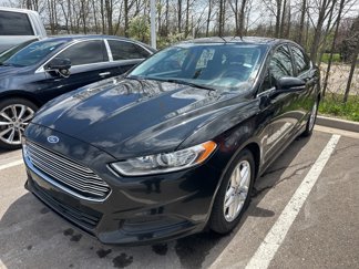 Used 2013 Ford Fusion SE image 1