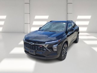Certified 2025 Chevrolet Trax RS w/ Sunroof Package image 1