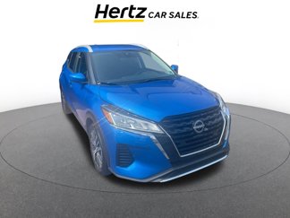 Used 2024 Nissan Kicks SV image 1