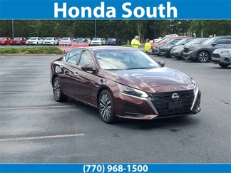 Used 2023 Nissan Altima 2.5 SV image 1