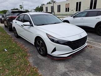 Used 2023 Hyundai Elantra SEL w/ Convenience Package image 1