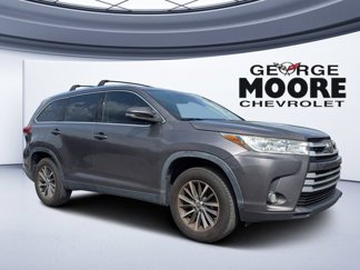 Used 2019 Toyota Highlander XLE image 1