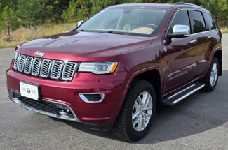 Used 2017 Jeep Grand Cherokee Overland image 1