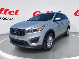 Used 2016 Kia Sorento L image 1