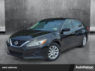 Used 2017 Nissan Altima 2.5 S w/ Power Driver Seat Package image 1