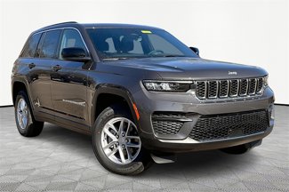 New 2025 Jeep Grand Cherokee Laredo X w/ Luxury Tech Group I image 1