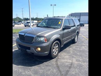Used 2004 Lincoln Navigator Luxury image 1