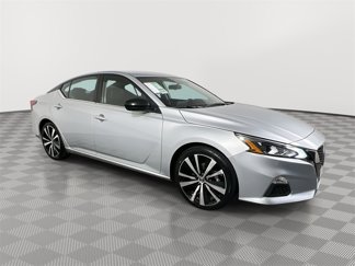 Certified 2022 Nissan Altima 2.5 SR image 1