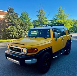 Used 2007 Toyota FJ Cruiser 4WD image 1