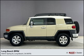 Used 2008 Toyota FJ Cruiser 2WD image 1