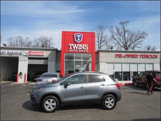 Used 2019 Chevrolet Trax LT w/ LT Convenience Package image 1