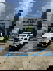 Used 2023 Jeep Cherokee Altitude Lux image 1