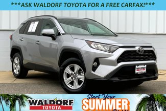 Used 2021 Toyota RAV4 XLE image 1