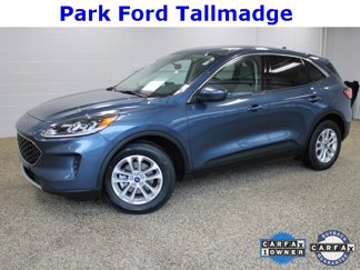 Used 2020 Ford Escape SE image 1