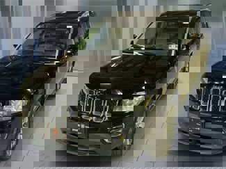 Used 2017 Jeep Compass High Altitude image 1