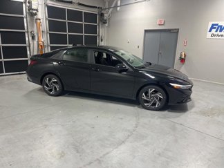 New 2025 Hyundai Elantra Sport image 1