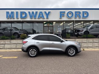 Used 2022 Ford Escape SE w/ Convenience Package image 1