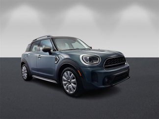 Used 2022 MINI Cooper Countryman S w/ Premium Package image 1