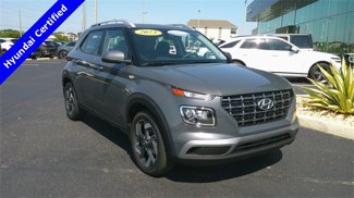 Certified 2023 Hyundai Venue SEL image 1